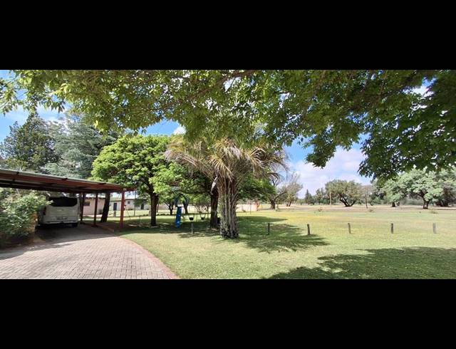 4 BEDROOM HOUSE FOR SALE IN BOTHAVILLE